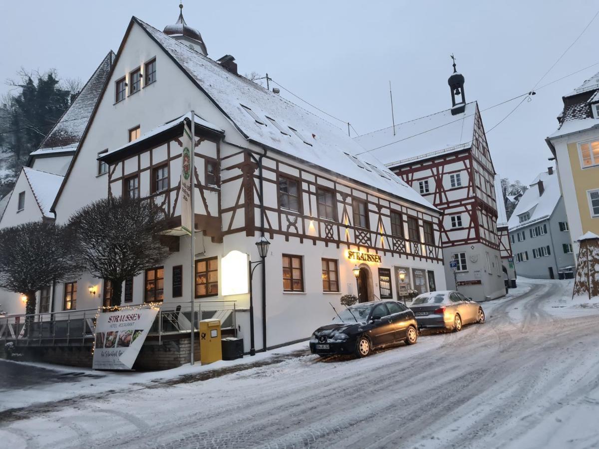 Hotel-Restaurant Straussen Harburg  Exterior foto